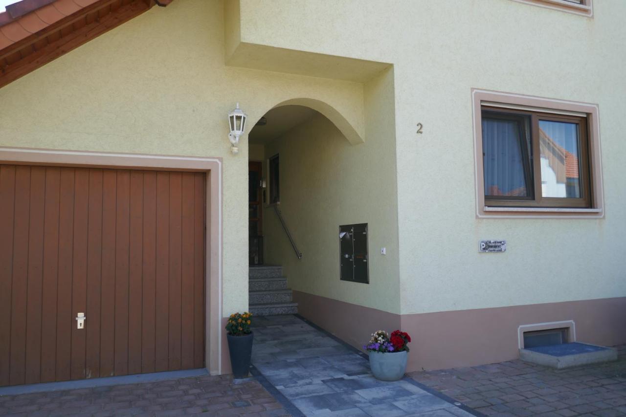Moderne 2 Zi - Fewo Weinbergliebe Am Tuniberg Zwischen Freiburg Und Frankreich Merdingen Ngoại thất bức ảnh